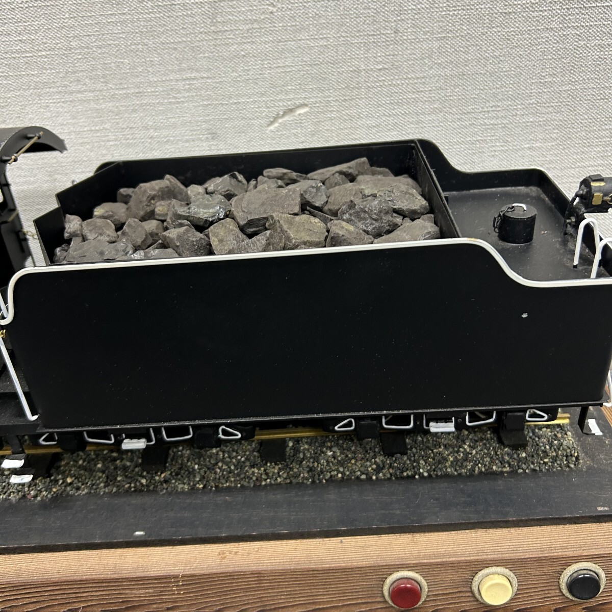 美品!昭和天皇 お召列車 菊の御紋 貴婦人 国鉄 蒸気機関車 C57 美品!昭和天皇 お召列車 菊の御紋 貴婦人 国鉄 蒸気機関車 C57