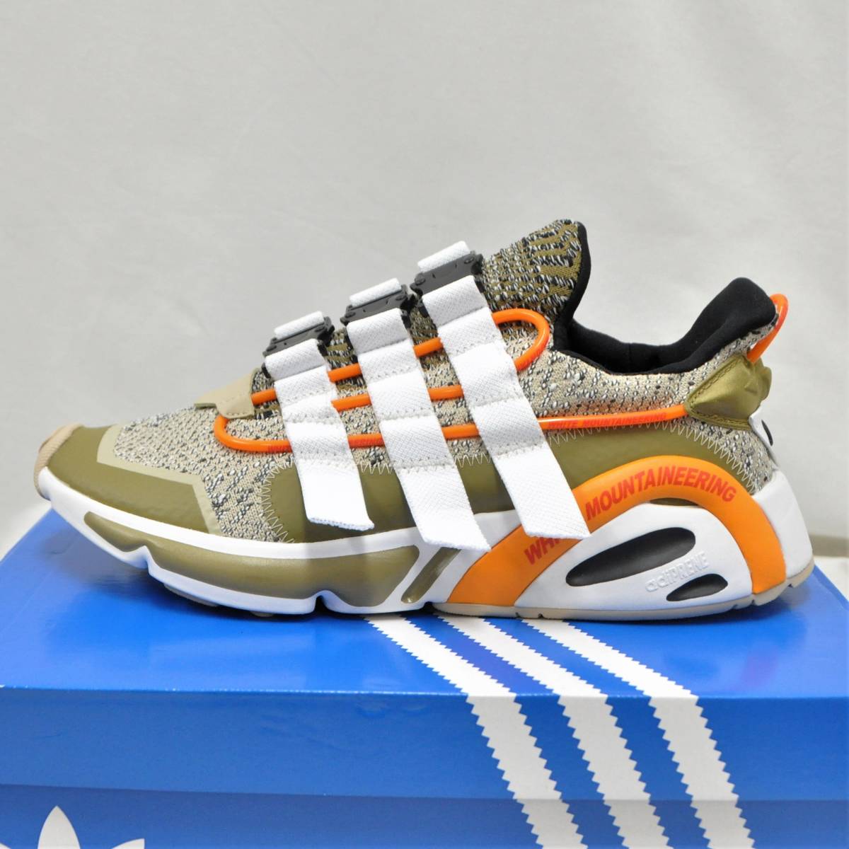 未使用品 アディダス adidas WHITE MOUNTAINEERING スニーカー LXCON