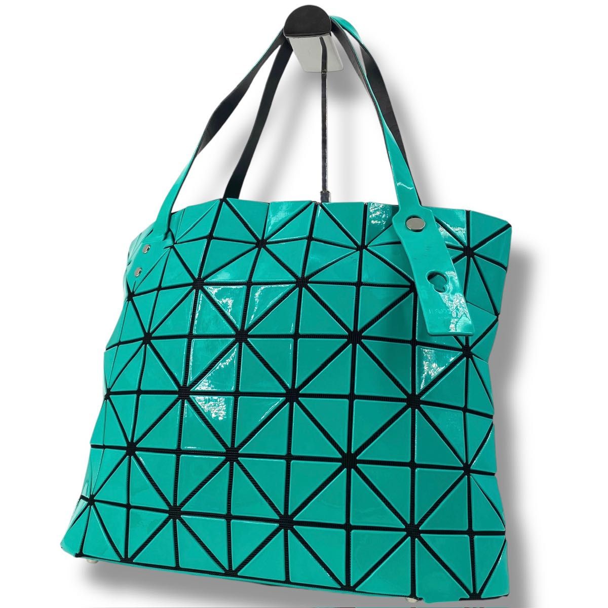 美品 BAOBAO バオバオ トートバッグ グリーン ISSEY MIYAKE 美品 BAOBAO バオバオ トートバッグ グリーン ISSEY MIYAKE