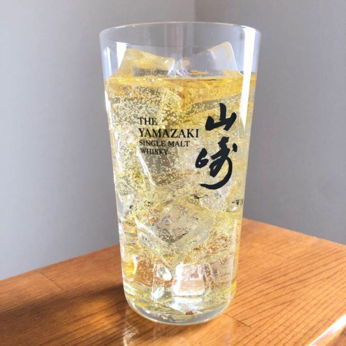 食品サンプル 持ち上げハイボール サントリー 山崎 水滴付き ※在庫1点再販なし 食品サンプル サントリー ウィスキー 山崎 ハイボール