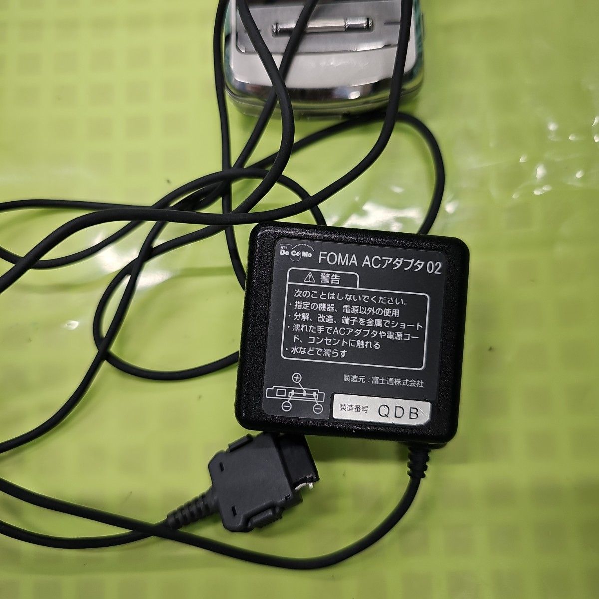 ドコモガラケーL705ix本体 携帯電話 充電器付|Yahoo!フリマ(旧 ドコモガラケーL705ix本体 携帯電話 充電器付|Yahoo!フリマ(旧