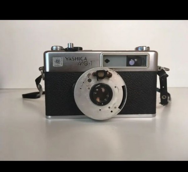 【ジャンク】希少 YASHICA MG-1 ヤシカ フィルム カメラ 日本未発売_画像1