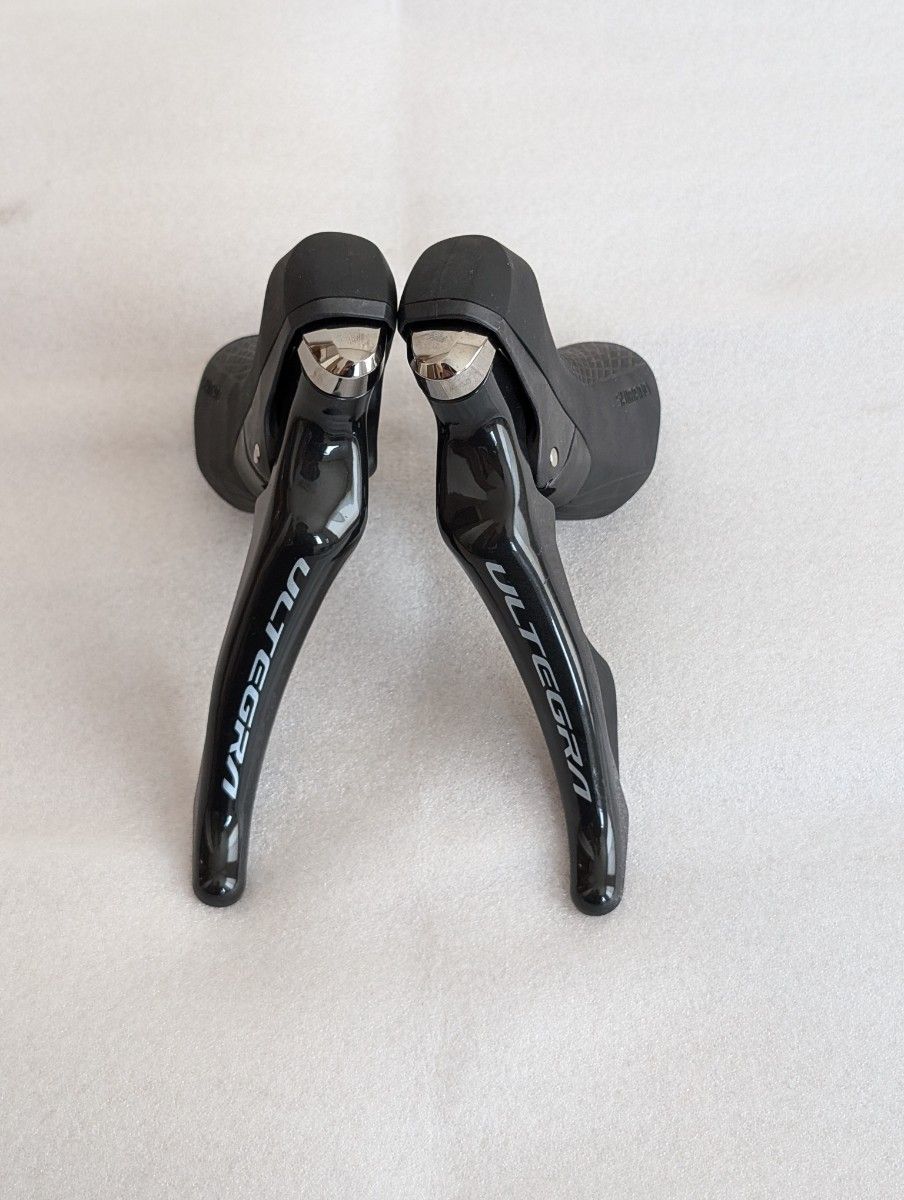 付属品有美品 Shimano ULTEGRA 2x11 ST-R8000 左右|Yahoo 付属品有美品 Shimano ULTEGRA 2x11 ST-R8000 左右|Yahoo