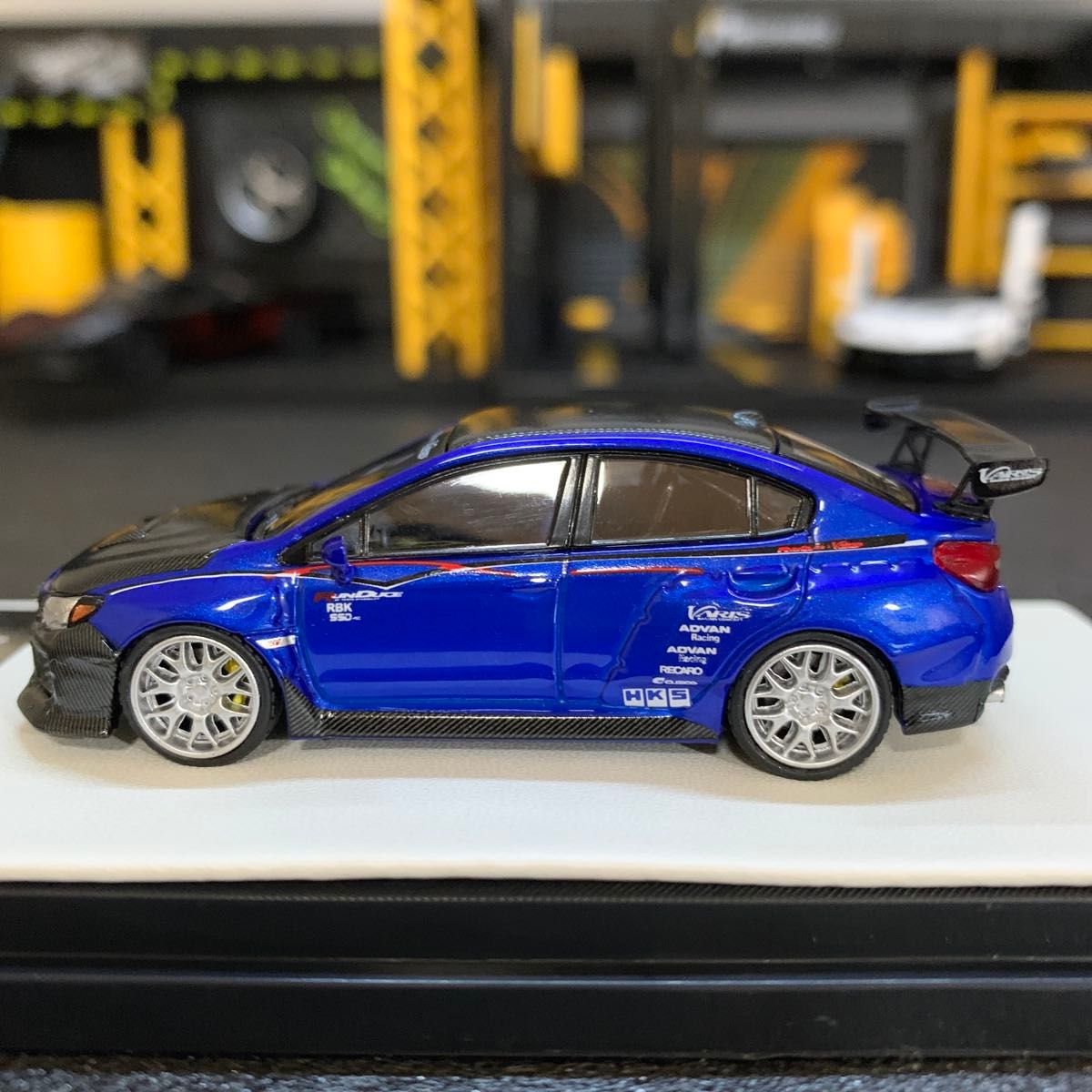 【27美品】スバルWRX STI WRブルー 1/64スケール ダイキャスト