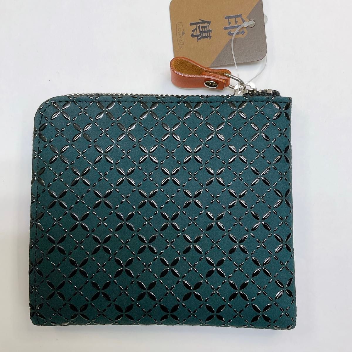 甲州印伝 小銭入れ 【HISOCA】緑×黒漆 鹿革 印傳屋 小物入れ 新品 甲州印伝 小銭入れ 【HISOCA】緑×黒漆 鹿革 印傳屋 小物入れ