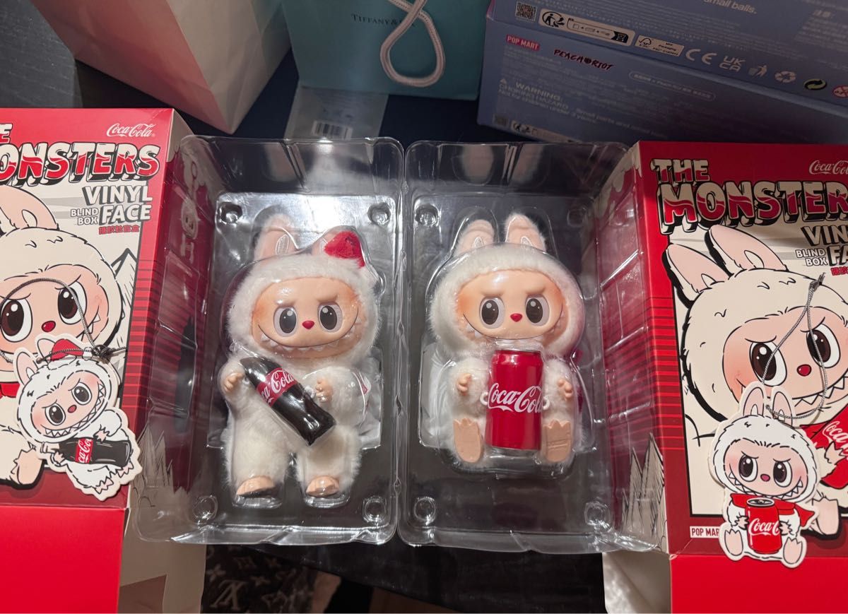 完売品 popmart THE MONSTERS コカ・コーラ シリーズ ぬいぐるみ 完売品 popmart THE MONSTERS コカ・コーラ シリーズ ぬいぐるみ