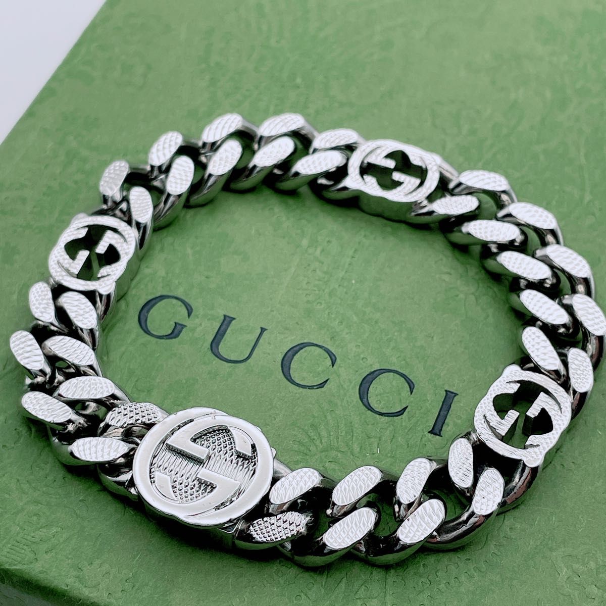 GUCCI インターロッキング ブレスレット 喜平 チェーン シルバー GUCCI インターロッキング ブレスレット 喜平 チェーン シルバー