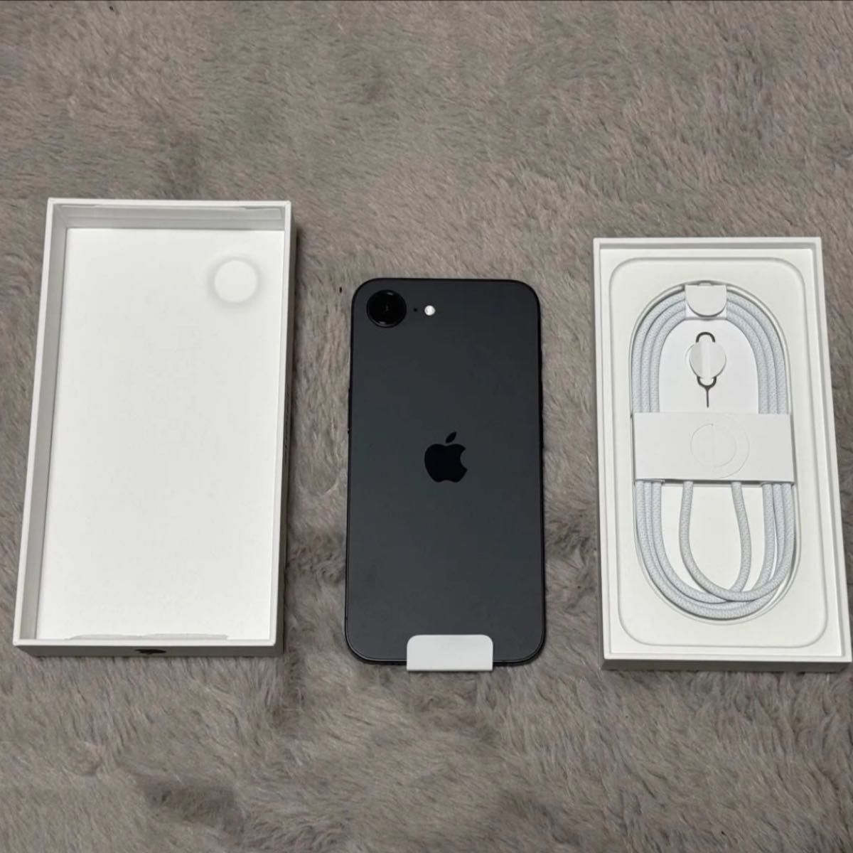 iPhone16e ブラック 128GB SiMフリー|Yahoo!フリマ(旧PayPay iPhone16e ブラック 128GB SiMフリー|Yahoo!フリマ(旧PayPay