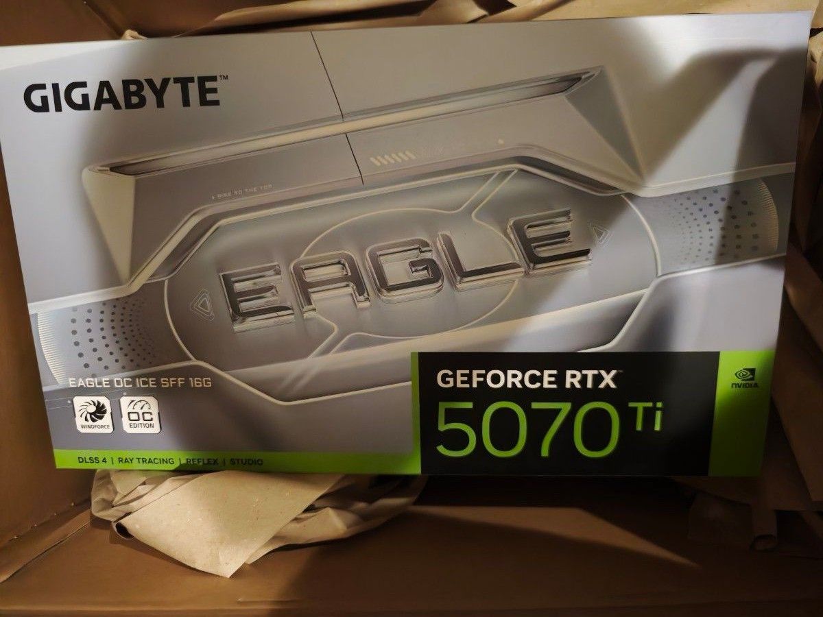 GeForce RTX 5070 Ti EAGLE OC ICE SFF 16G 新品未開封|Yahoo GeForce RTX 5070 Ti EAGLE OC ICE SFF 16G 新品未開封|Yahoo