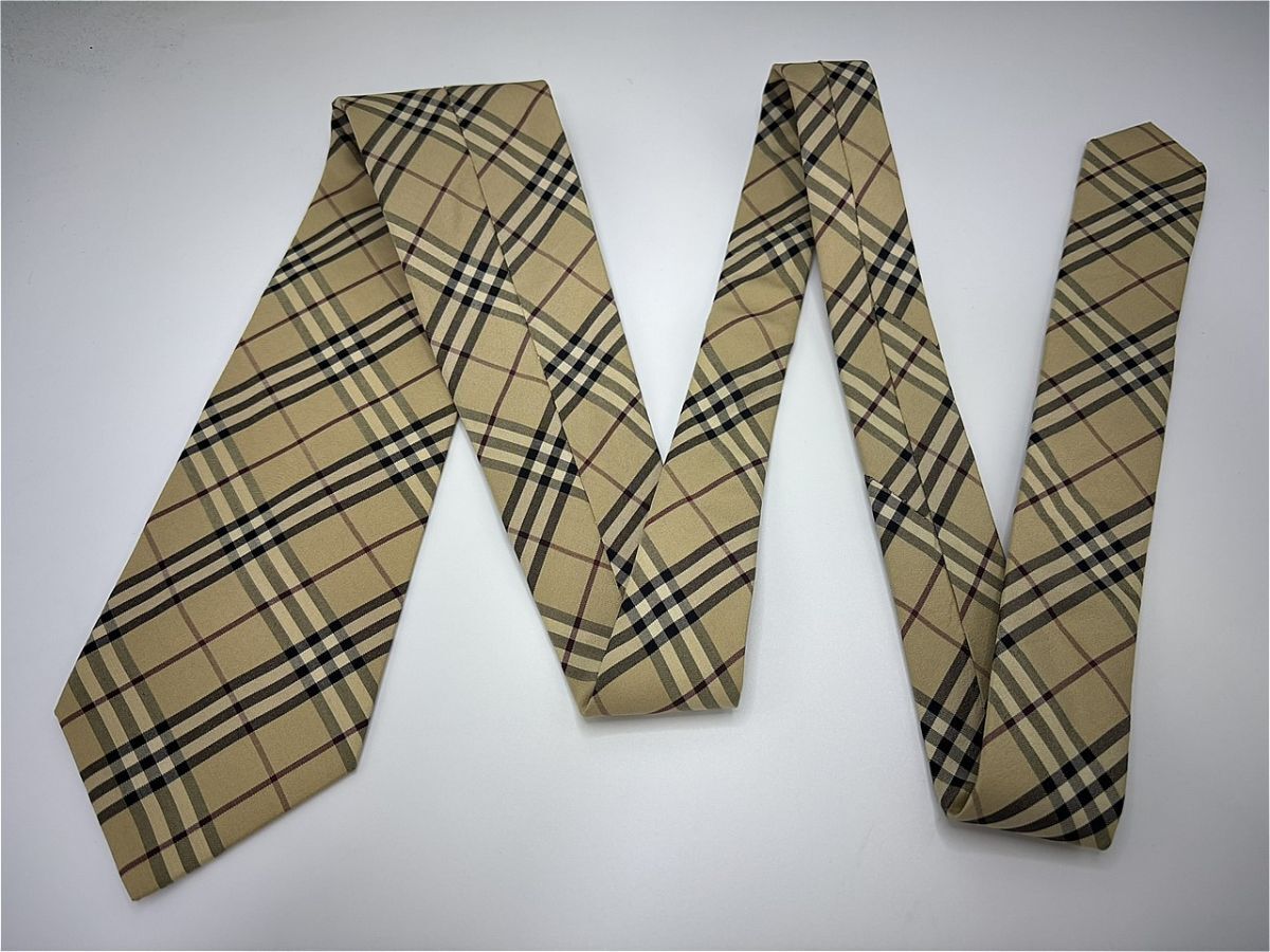 超美品】BURBERRY LONDON バーバリーロンドン ノバチェック柄 超美品】BURBERRY LONDON バーバリーロンドン ノバチェック柄