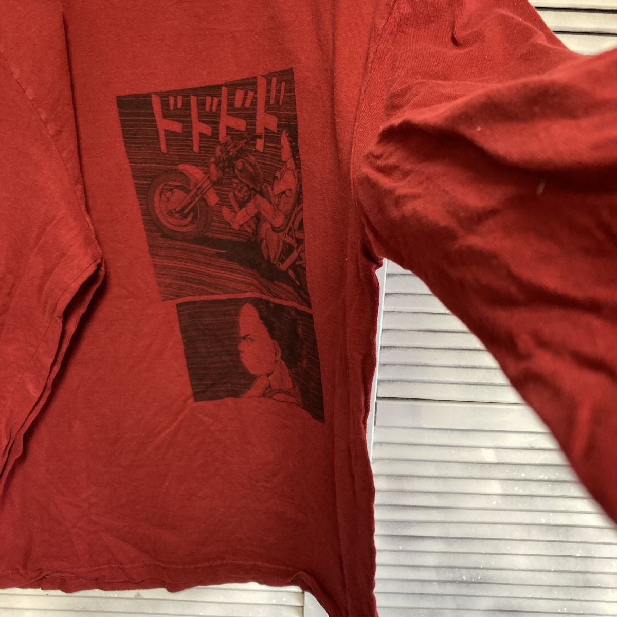 1スタ 再落無し AYQS 赤 アニメ Tシャツ 長袖 ロンT アキラ 1スタ 再落無し AYQS 赤 アニメ Tシャツ 長袖 ロンT アキラ