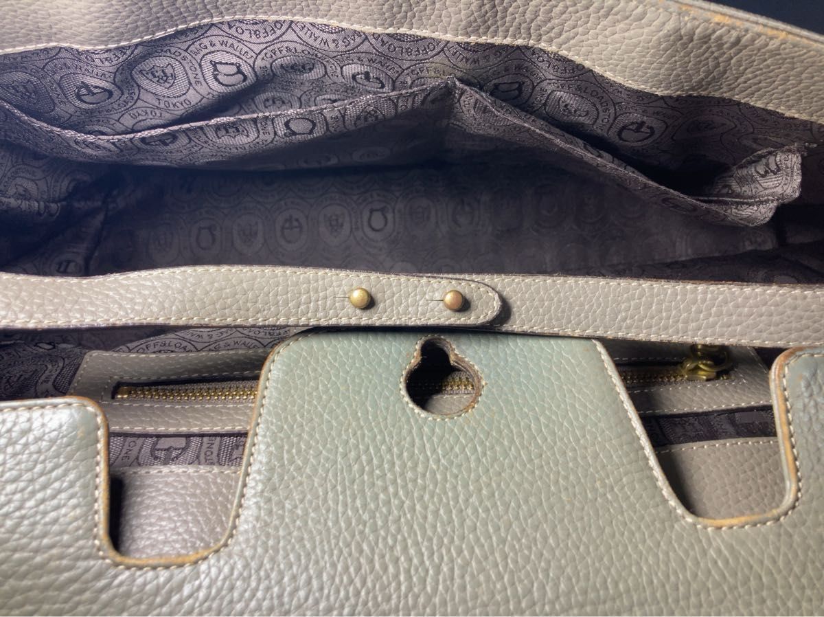 TOFF&LOADSTONE トートバッグ ループボタン グレー レザー TOFF&LOADSTONE トートバッグ ループボタン グレー レザー