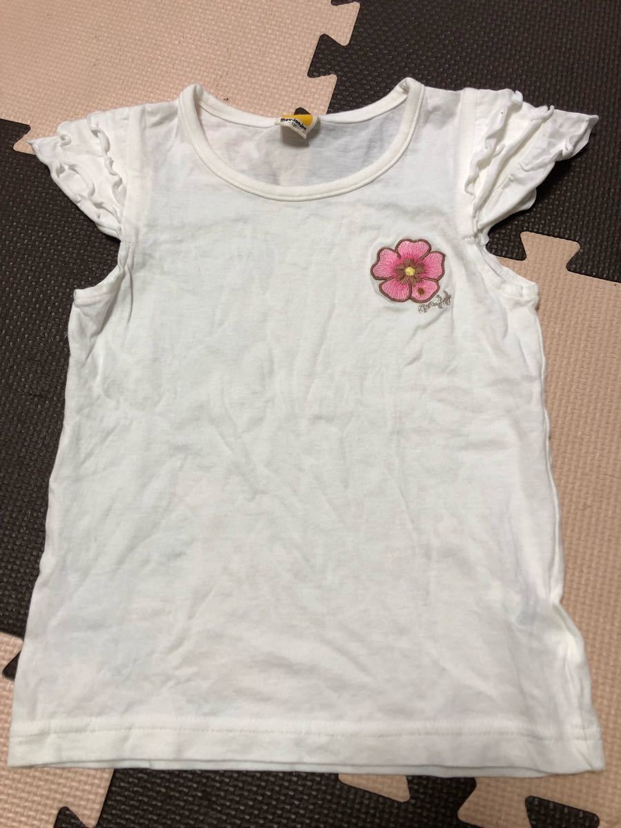 Moujonjon ムージョンジョン／半袖Tシャツ、袖フリフリ／白、花の刺繍ワッペンが可愛い／サイズ120_画像1