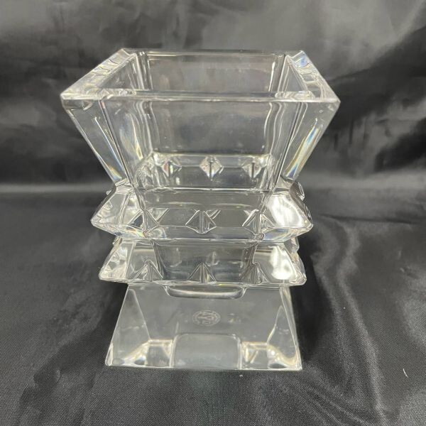 A715-O56-688 Baccarat バカラ コロンビーヌ フラワーベース A715-O56-688 Baccarat バカラ コロンビーヌ フラワーベース