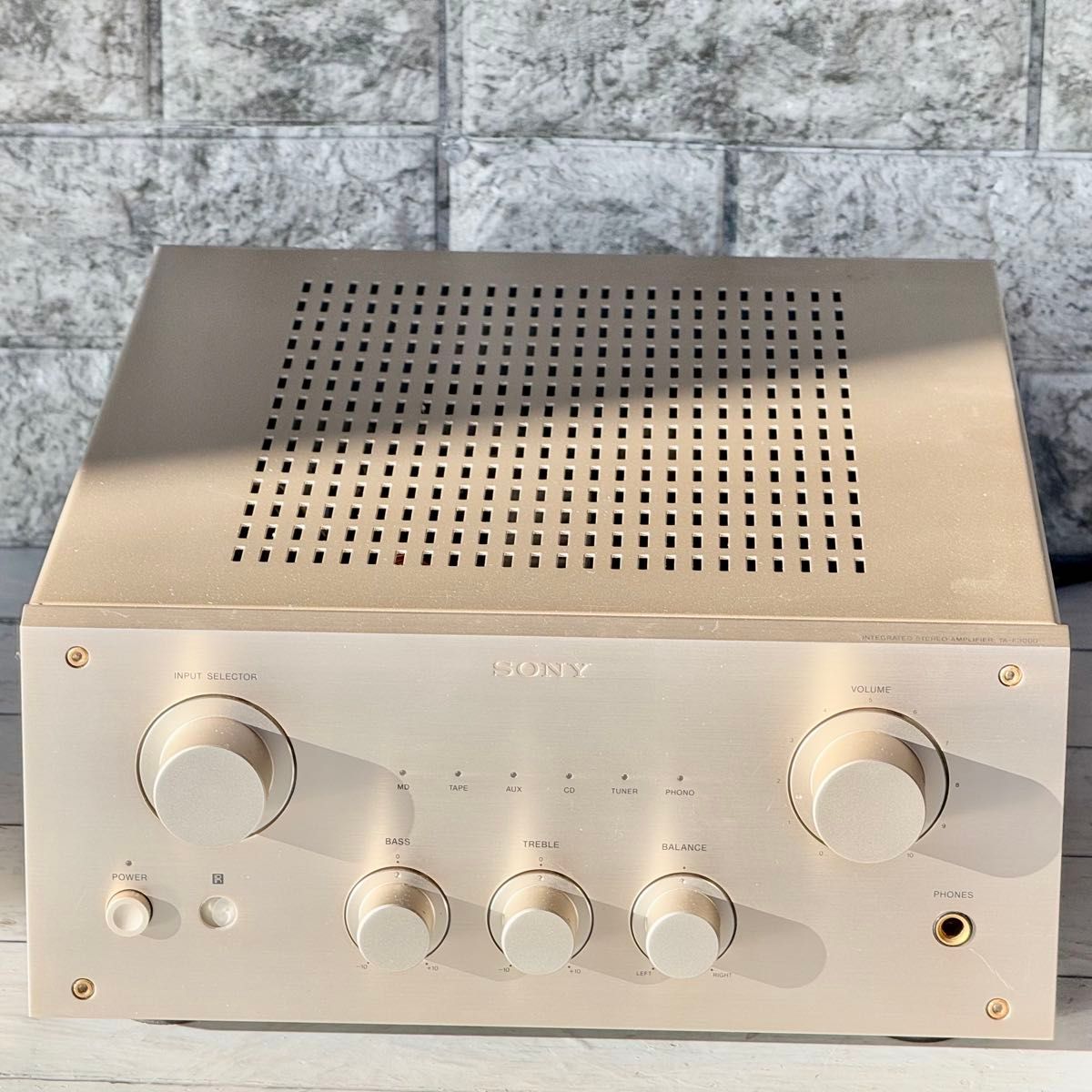 90年代の名機 SONY インテグレーテッド・ステレオアンプ TA 90年代の名機 SONY インテグレーテッド・ステレオアンプ TA