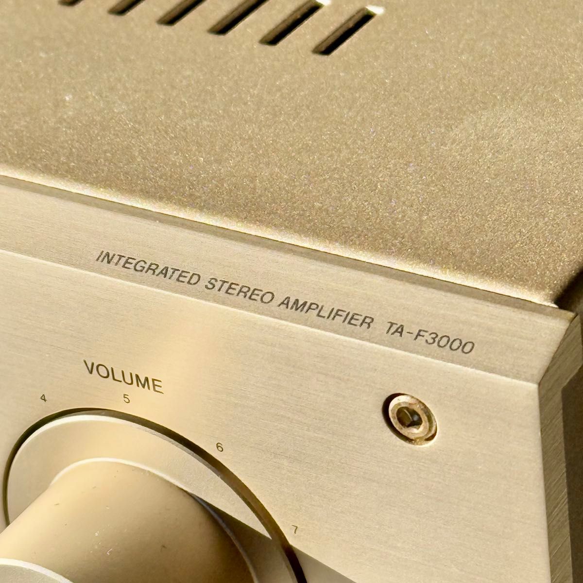 90年代の名機 SONY インテグレーテッド・ステレオアンプ TA 90年代の名機 SONY インテグレーテッド・ステレオアンプ TA