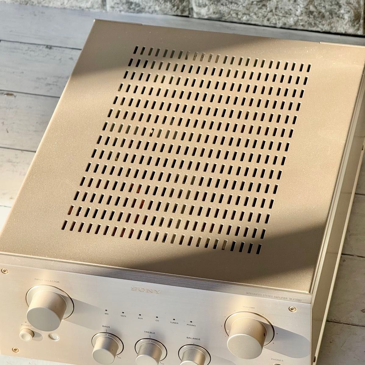90年代の名機 SONY インテグレーテッド・ステレオアンプ TA 90年代の名機 SONY インテグレーテッド・ステレオアンプ TA
