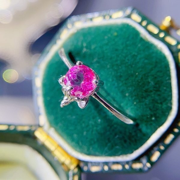 値下げ交渉歓迎、鑑別付き、女性のための天然ピンクトパーズリング、 5×5mm、925シルバー、最初の入札者様は開(kāi)始価格で購(gòu)入可能　 s9