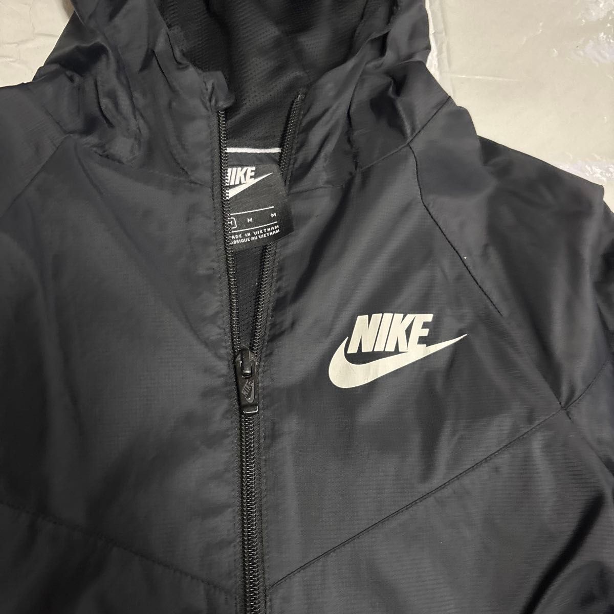 NIKE ナイキ ナイロンジャケット ウインドブレーカー パーカー NIKE ナイキ ナイロンジャケット ウインドブレーカー パーカー