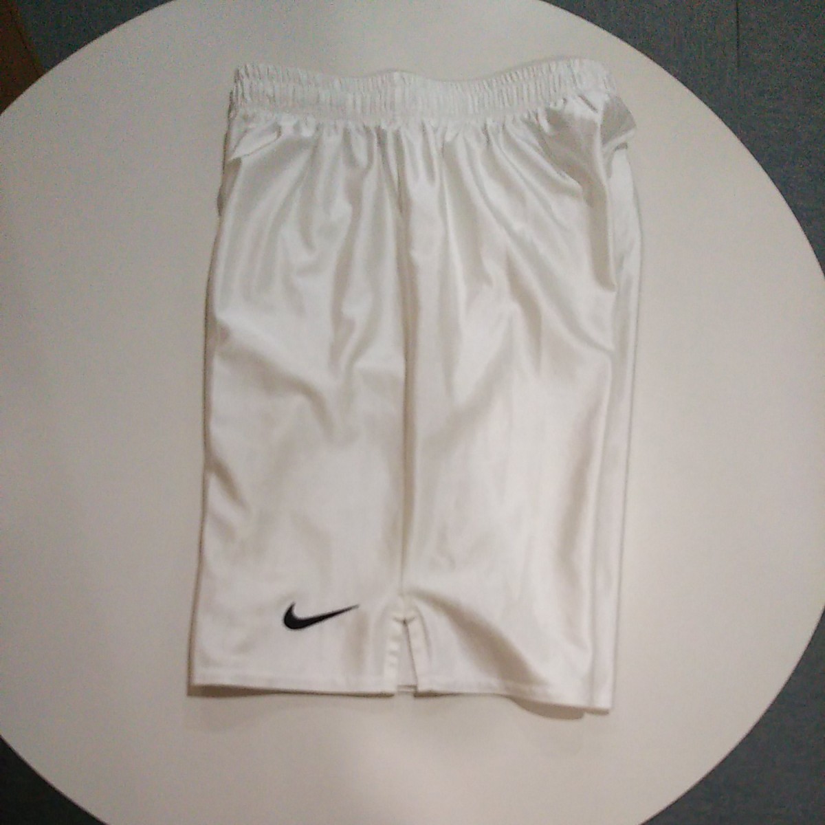Paypayフリマ Nike ナイキ メンズ ハーフパンツ サッカーパンツ 白 Sサイズ