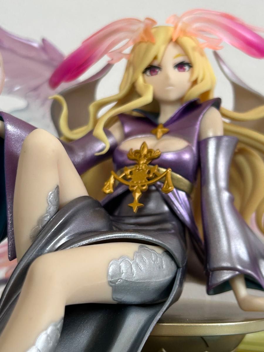 モンスターストライク 一番くじ vol 4 A賞 光をもたらすもの モンスターストライク 一番くじ vol 4 A賞 光をもたらすもの