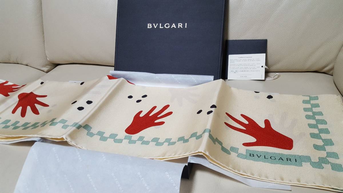 【未使用】★BVLGARI ブルガリ★スカーフ Silk100% 手柄 87cm×87cm_画像5