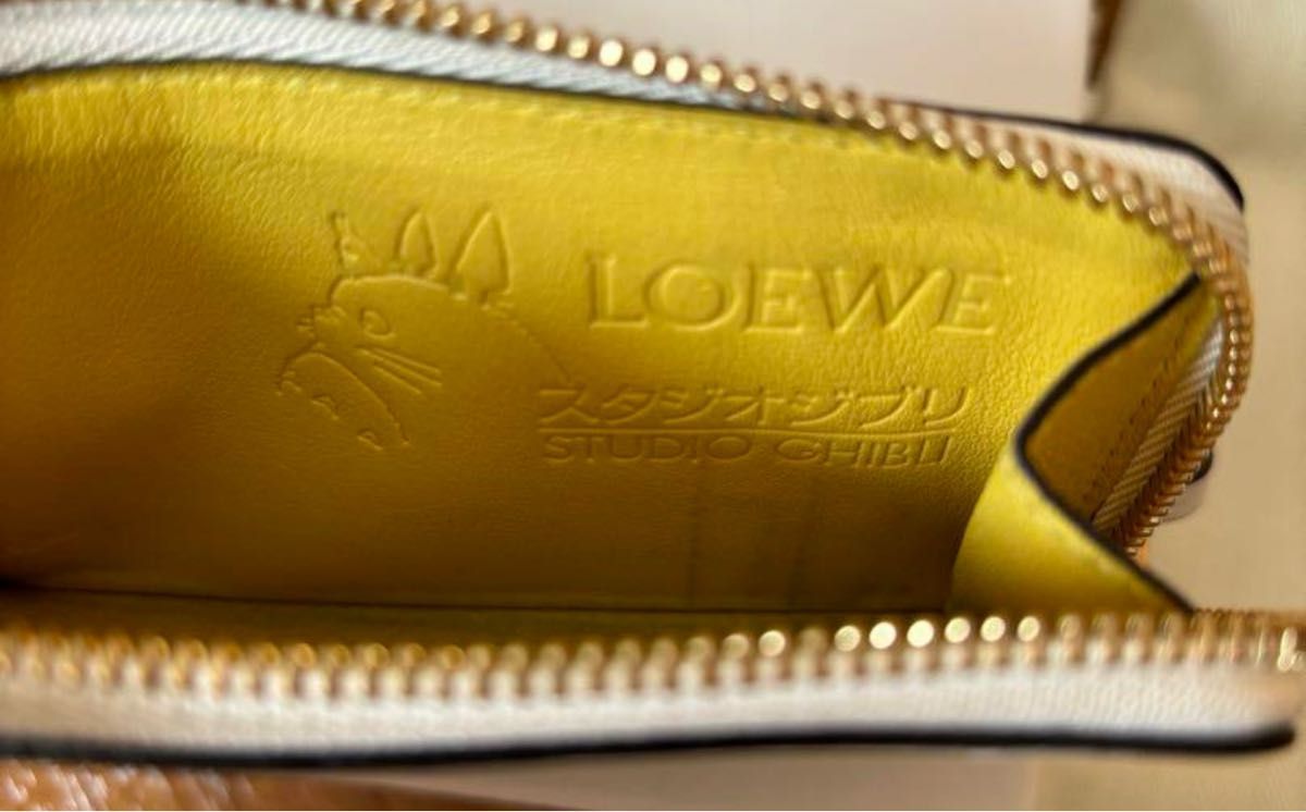 LOEWE コインケース 財布 ジブリ 千と千尋の神隠し オオトリ様 LOEWE コインケース 財布 ジブリ 千と千尋の神隠し オオトリ様