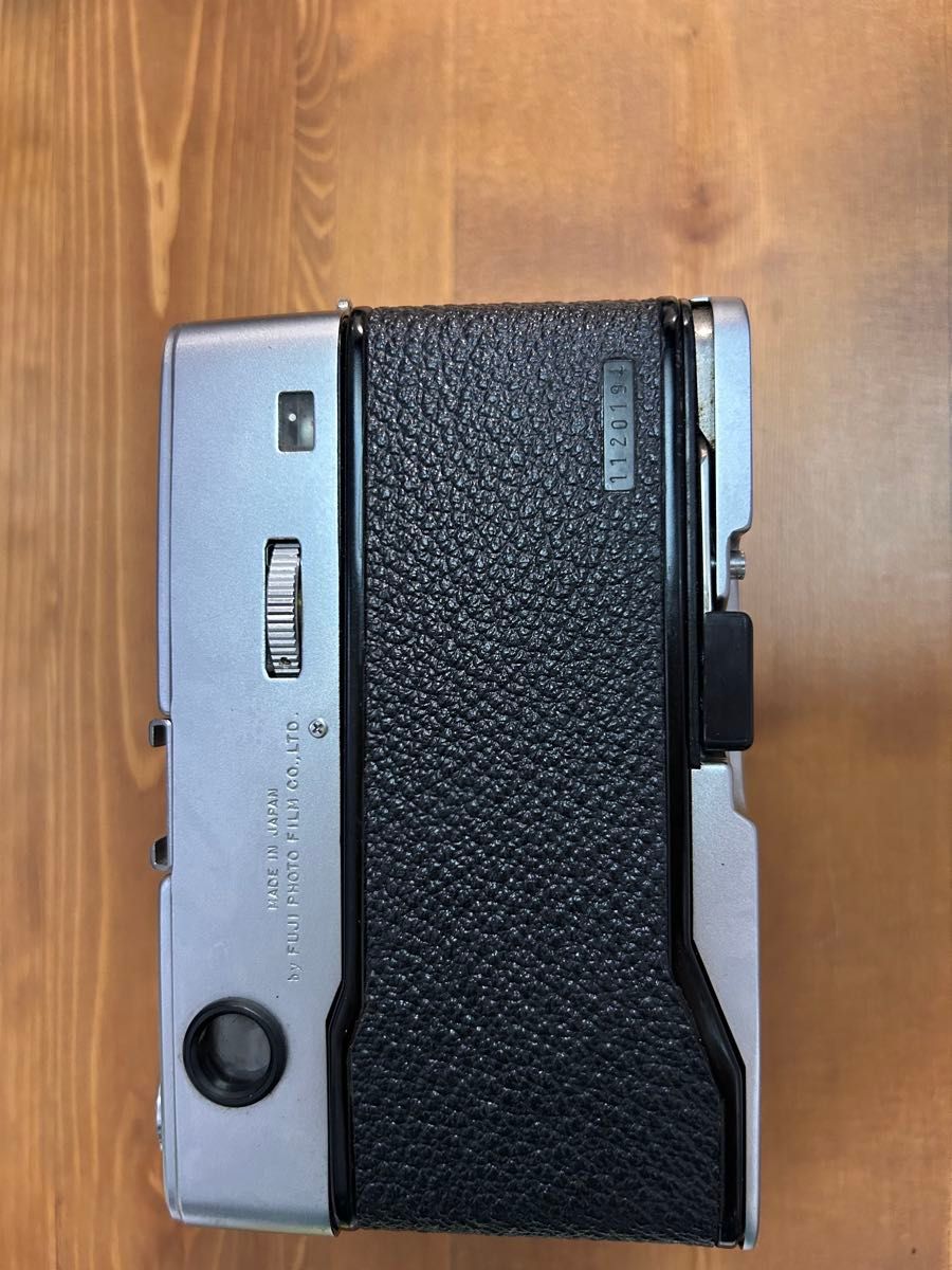 Fujica Compact ゴールデン Deluxe 希少 美品|Yahoo!フリマ(旧 Fujica Compact ゴールデン Deluxe 希少 美品|Yahoo!フリマ(旧