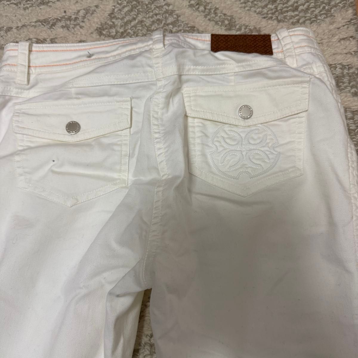 LOUIS CASTEL レディース　パンツ　ストレッチ　サイズ64