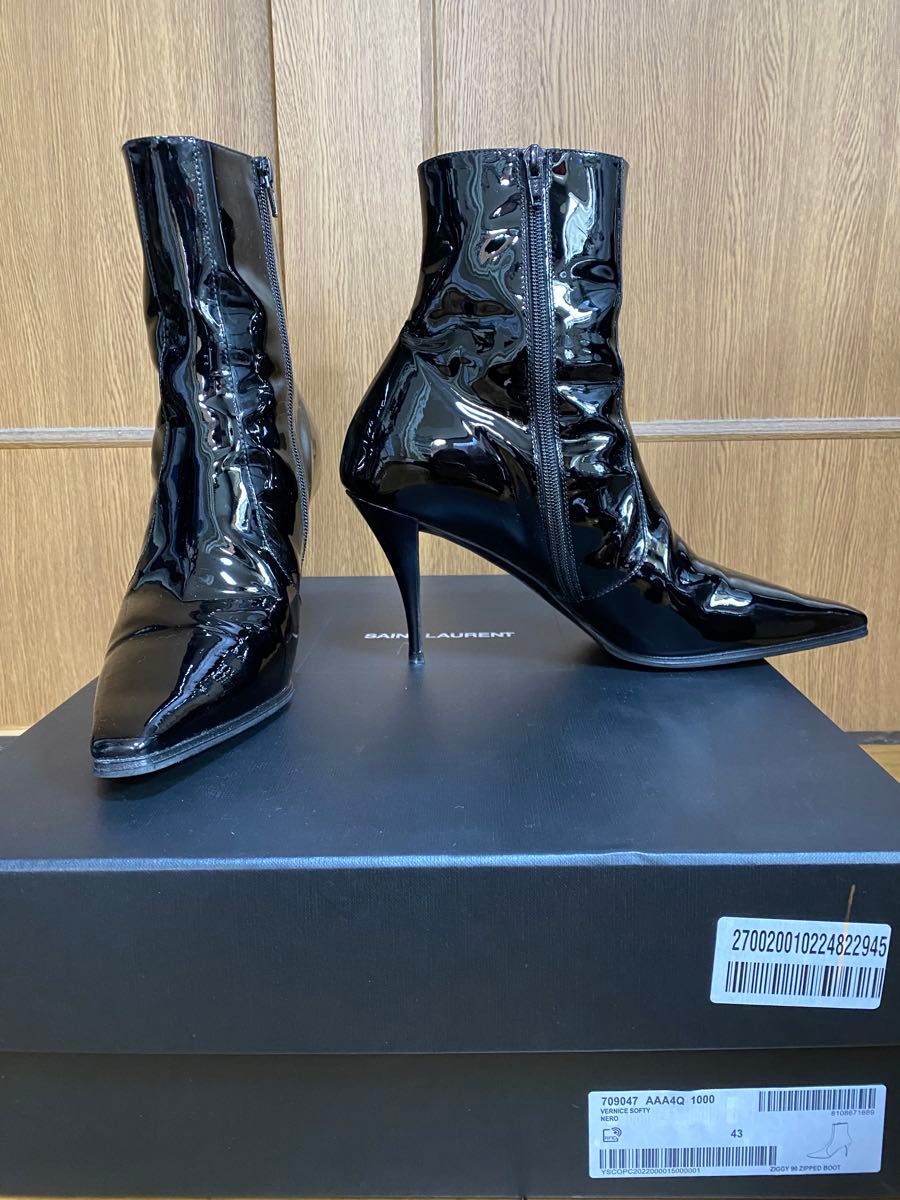 サンローラン SAINT LAURENT Ziggy ヒールブーツ パテントレザー サンローラン SAINT LAURENT Ziggy ヒールブーツ パテントレザー
