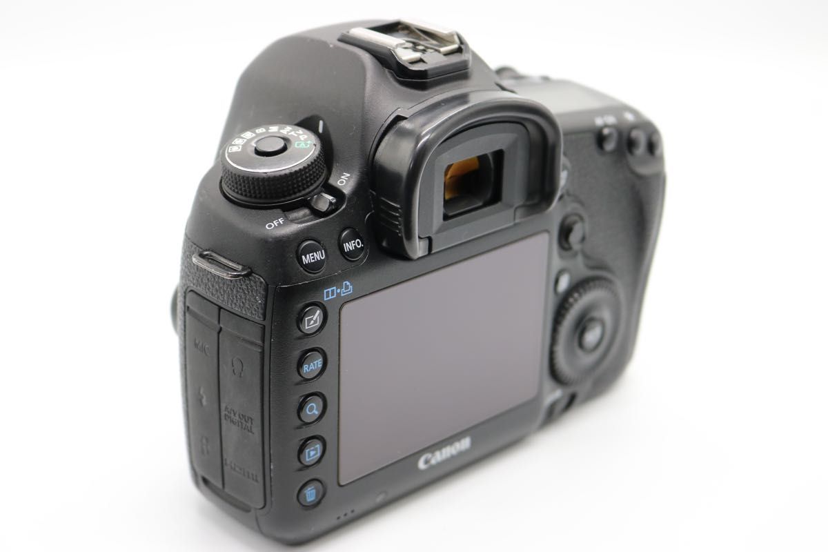 少し訳あり【Canon EOS 5D Mark Ⅲ ダブルレンズセット 少し訳あり【Canon EOS 5D Mark Ⅲ ダブルレンズセット