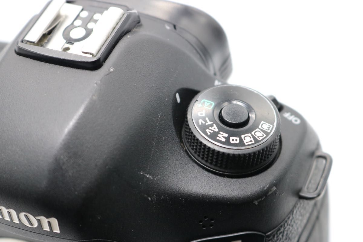 少し訳あり【Canon EOS 5D Mark Ⅲ ダブルレンズセット 少し訳あり【Canon EOS 5D Mark Ⅲ ダブルレンズセット