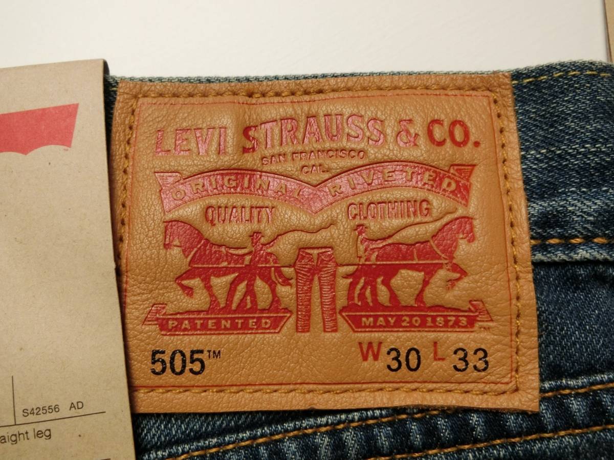 新品未使用 雰囲気抜群 美ヒゲ Levi's リーバイス 505 135周年 505-0589 ユーズド加工 デニム W30/C129_画像9