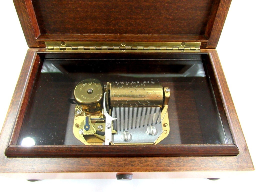 Yahoo!オークション - 1000円スタート オルゴール REUGE