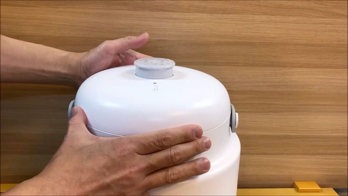 mocoline 真空保存容器12Lとオマケ