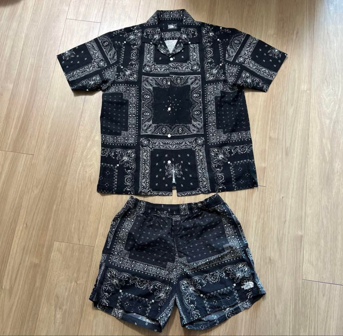 ノースフェイス ペイズリー セットアップ シャツ ハーフパンツ ノースフェイス ペイズリー セットアップ シャツ ハーフパンツ