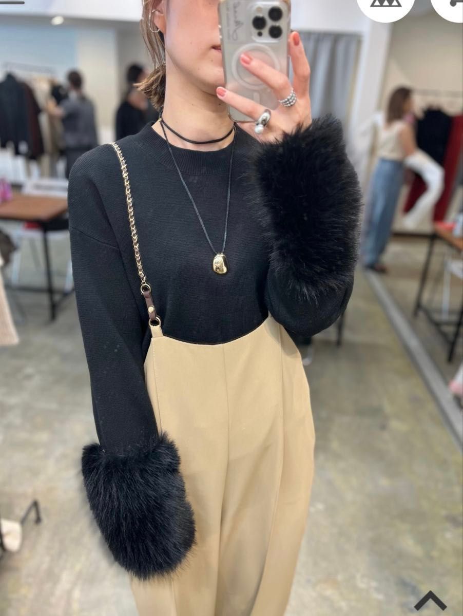 chignon シニヨン チェーンサスペンダー付きパンツ ベージュ chignon シニヨン チェーンサスペンダー付きパンツ ベージュ