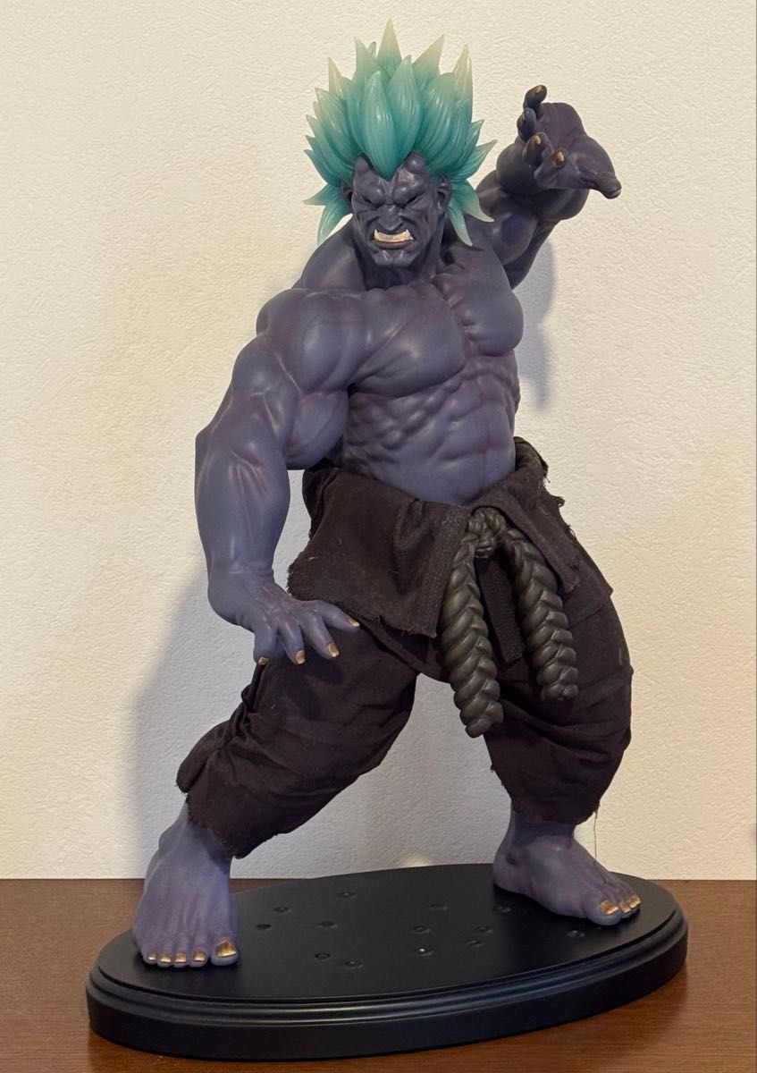 ストリートファイター 狂オシキ鬼 1/4 スタチュー 豪鬼 ストリートファイター 狂オシキ鬼 1/4 スタチュー 豪鬼