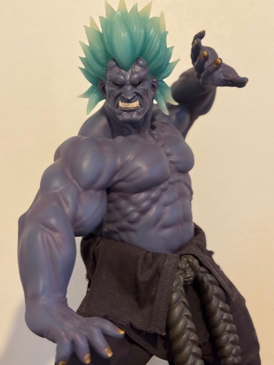ストリートファイター 狂オシキ鬼 1/4 スタチュー 豪鬼 ストリートファイター 狂オシキ鬼 1/4 スタチュー 豪鬼