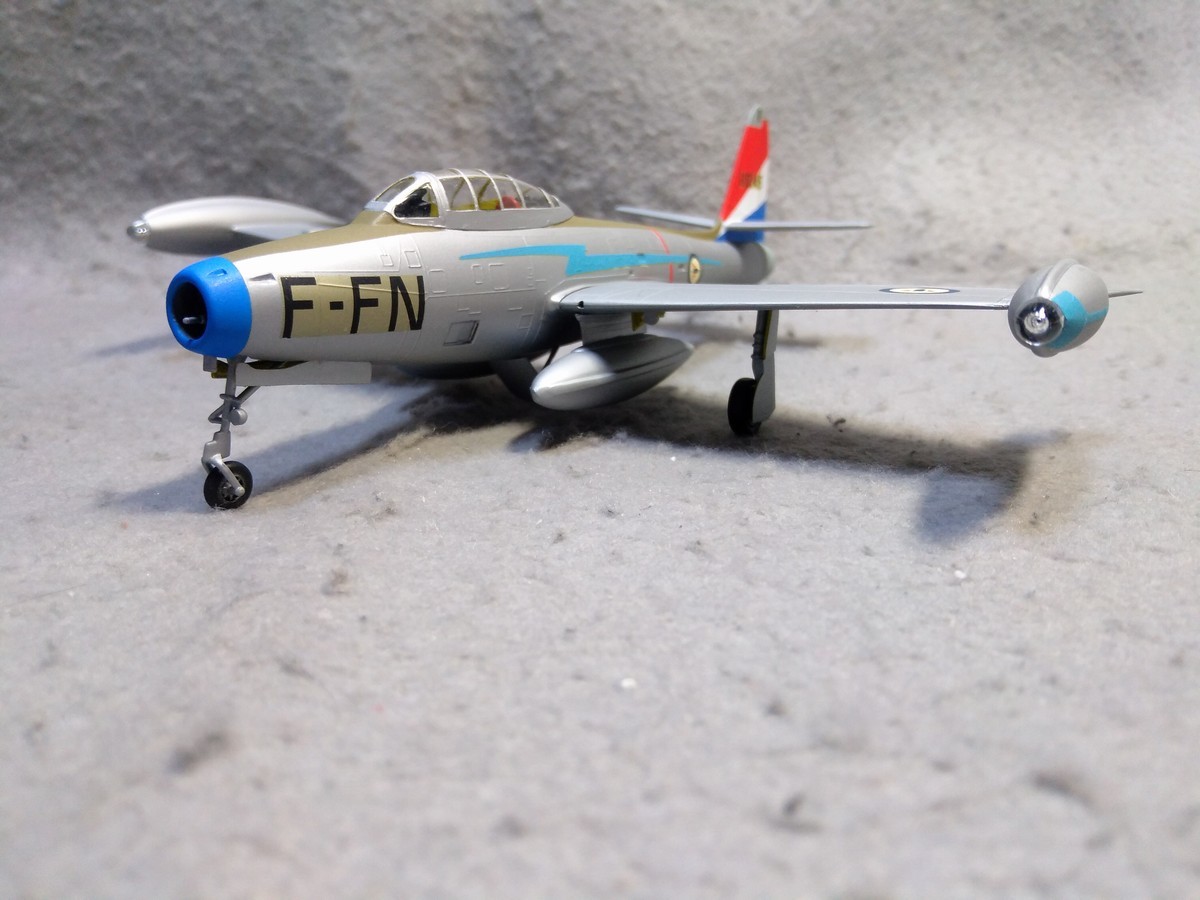 Heller エレール 1/72 F-84G サンダージェット ノルウェー軍仕様 全塗装完成品_画像8