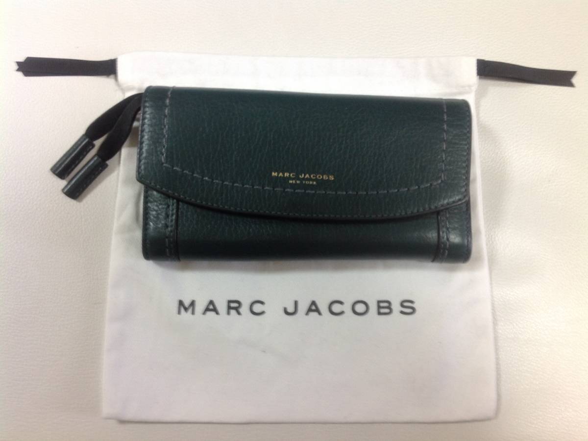 【Mark Jacobs】マークジェイコブスの深緑色の財布 中古