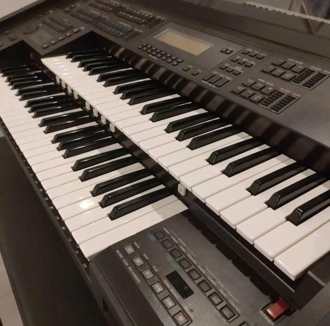 札幌近郊なら無料でお届けします】エレクトーンYAMAHA Electone 札幌近郊なら無料でお届けします】エレクトーンYAMAHA Electone