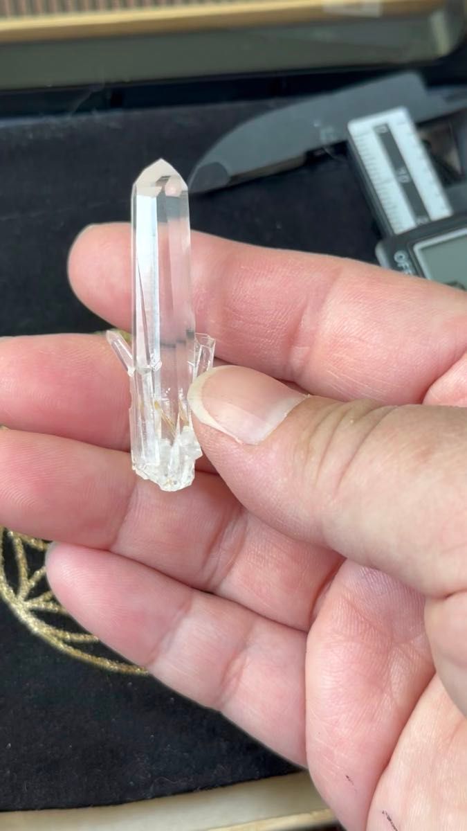 レムリアンクリスタル 45.4mmX8.1mm白魔法の儀式用ミニメス