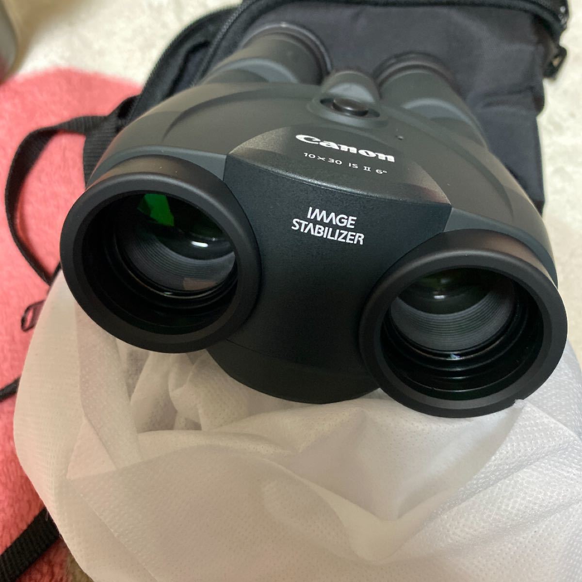 Canon・キヤノン 防振双眼鏡 BINOCULARS 10X30 IS II