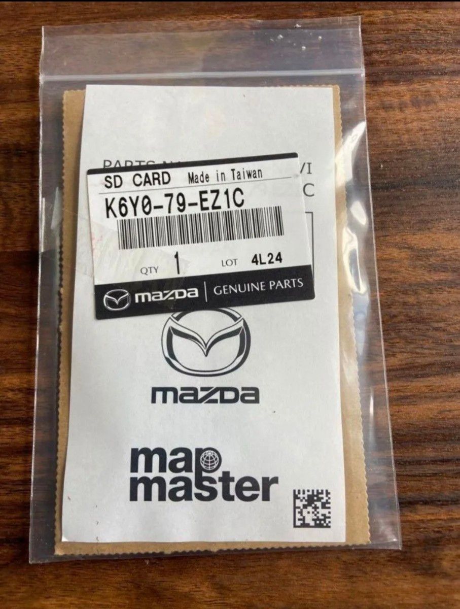正規品 最新マツダコネクトSDカード 2024年版 K6Y0-79-EZ1C 正規品 最新マツダコネクトSDカード 2024年版 K6Y0-79-EZ1C