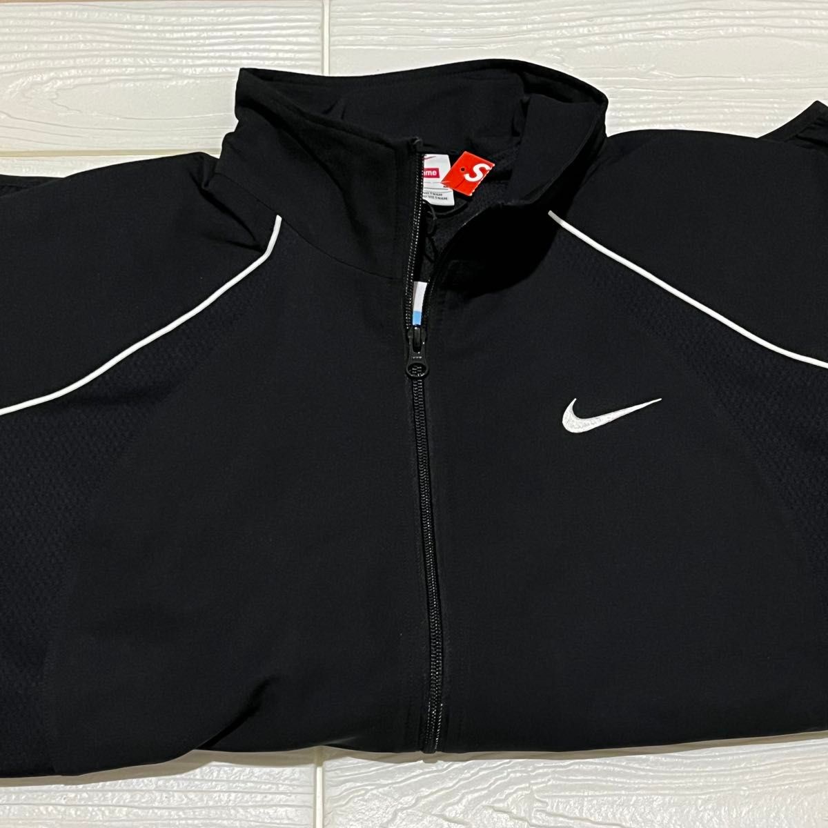 新品M/Supreme x Nike Track Jacket 新品M/Supreme x Nike Track Jacket
