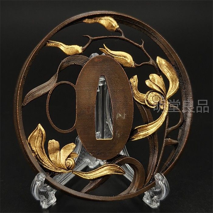日本刀装具 鍔 蘭の図 銅地 金工品 絵金銀 刀の鍔 刀剣美術 刀鐔 日本刀装具 鍔 蘭の図 銅地 金工品 絵金銀 刀の鍔 刀剣美術 刀鐔