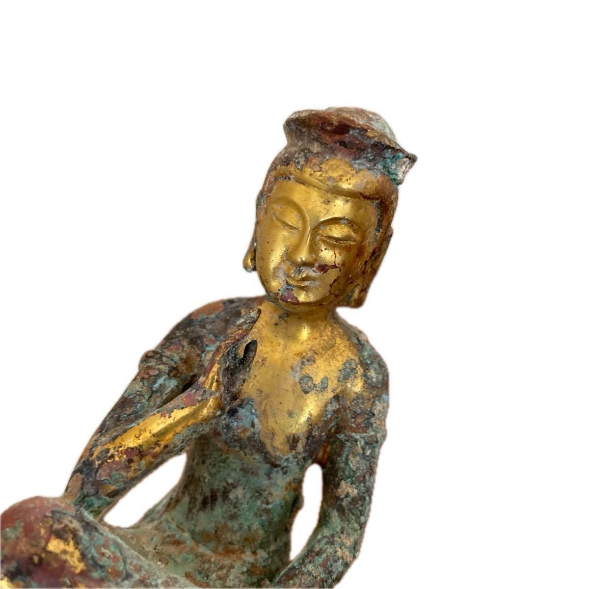 飛鳥時代 半跏思惟像 弥勒菩薩 金銅仏像 出土品 文化財 仏教美術 飛鳥時代 半跏思惟像 弥勒菩薩 金銅仏像 出土品 文化財 仏教美術