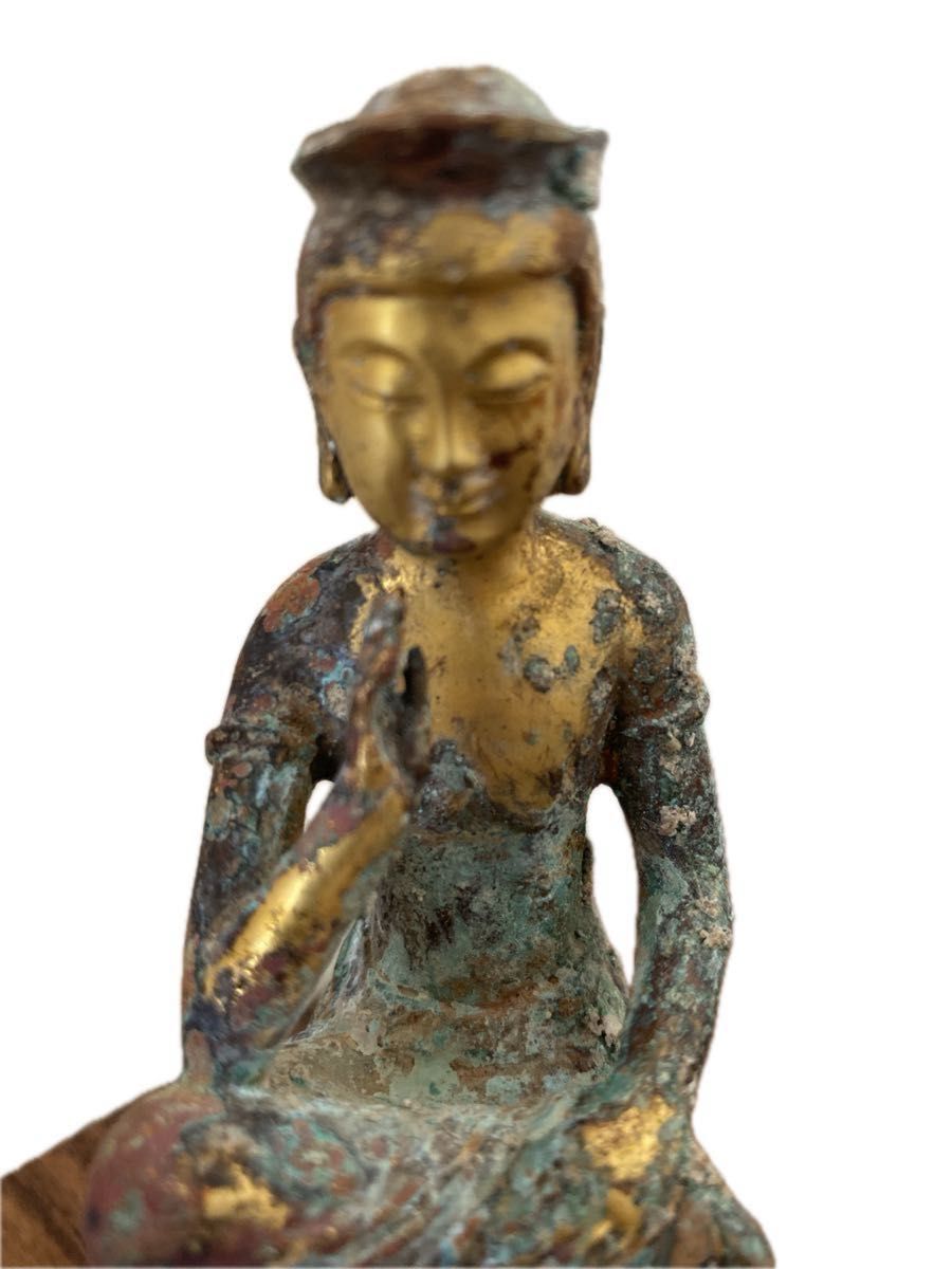 飛鳥時代 半跏思惟像 弥勒菩薩 金銅仏像 出土品 文化財 仏教美術 飛鳥時代 半跏思惟像 弥勒菩薩 金銅仏像 出土品 文化財 仏教美術