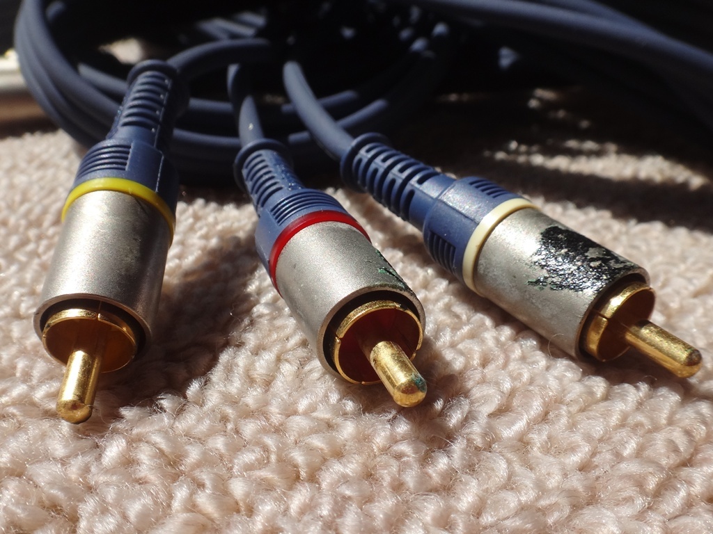 注目：AVケーブル ★ 【OFC】AUDIO VIDEO CABLE 高品質・超長・7M ★ 中古_画像3